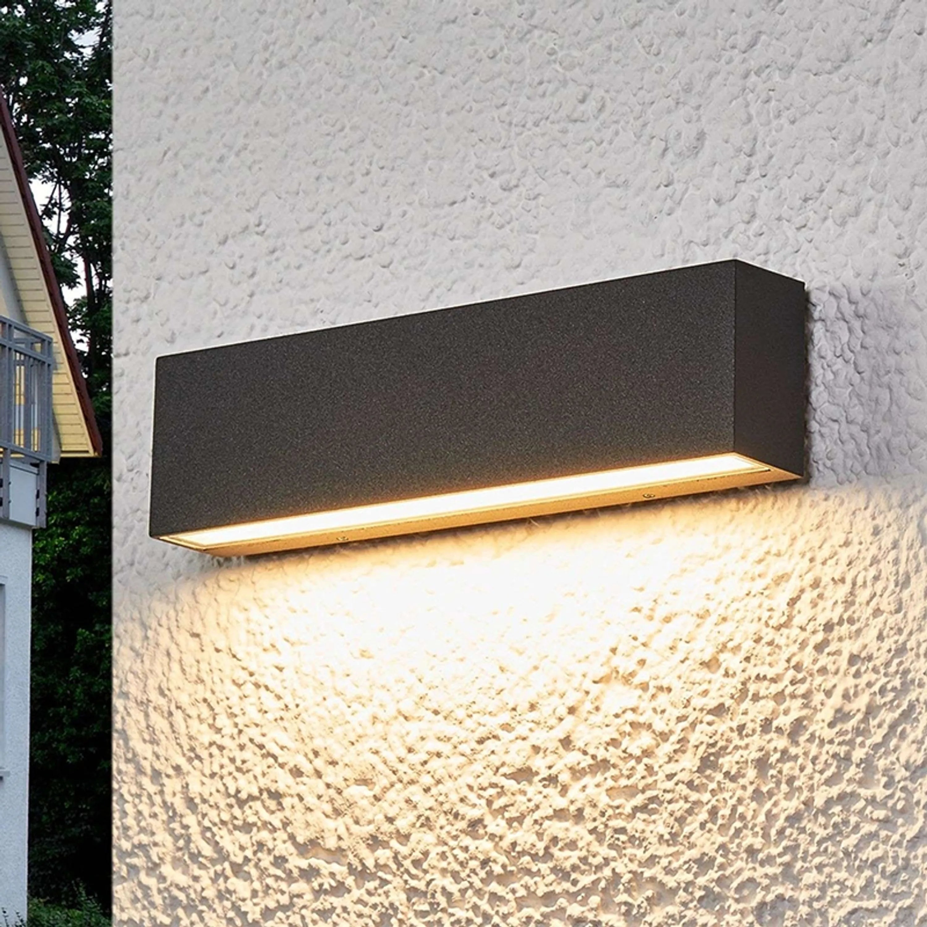 Kvadra – Modern utomhusvägglampa i aluminium (IP65)
