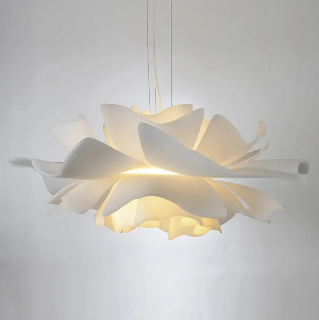Blossom – Modern Nordic Ceiling Lamp in Organic Flower Design