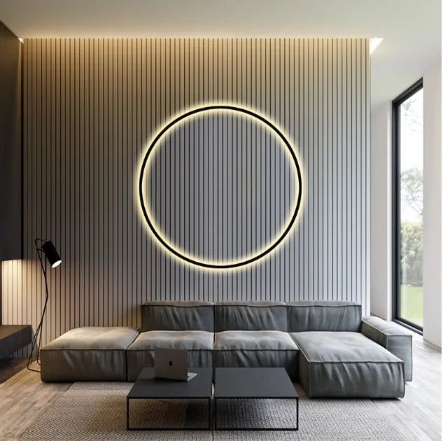Aura – minimalistisk cirkulär vägglampa i aluminium (50 cm)