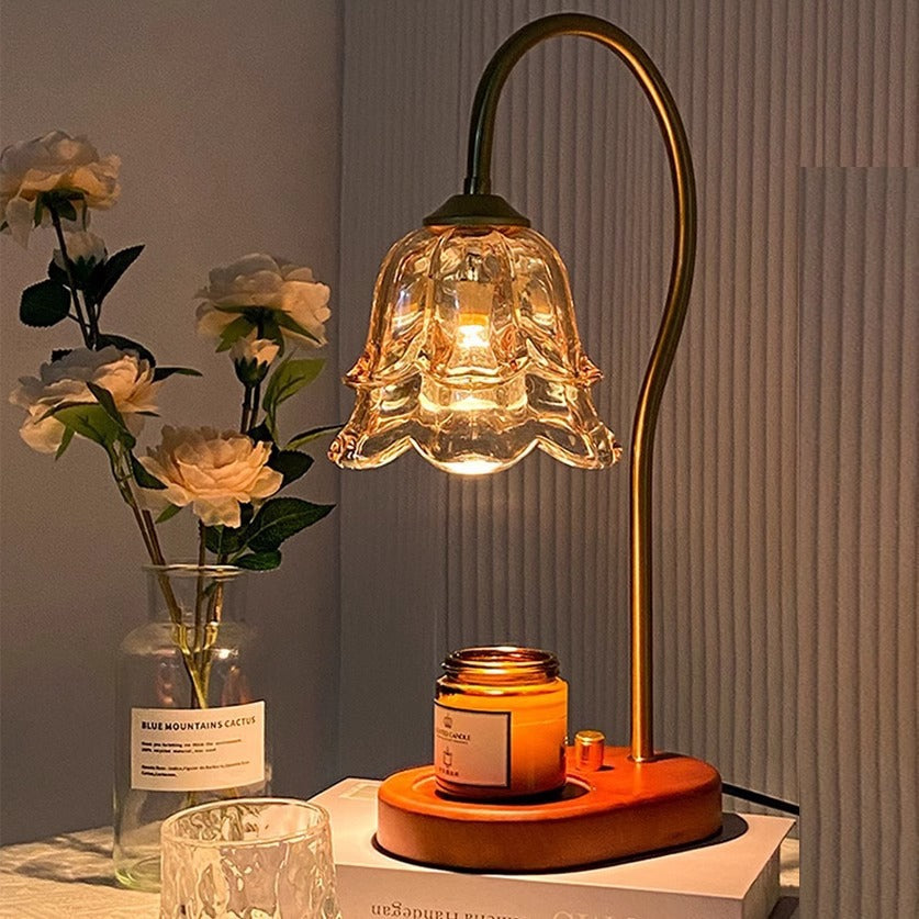 Flora – Elegant doftlampesvärmare i glas och valnöt