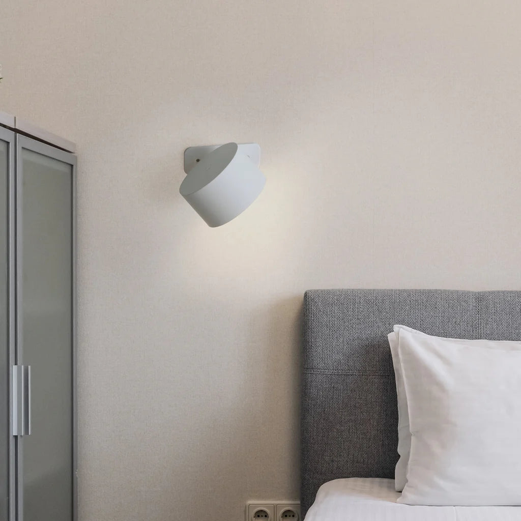 Visby – Smart Uppladdningsbar LED-vägglampa med Magnetfäste