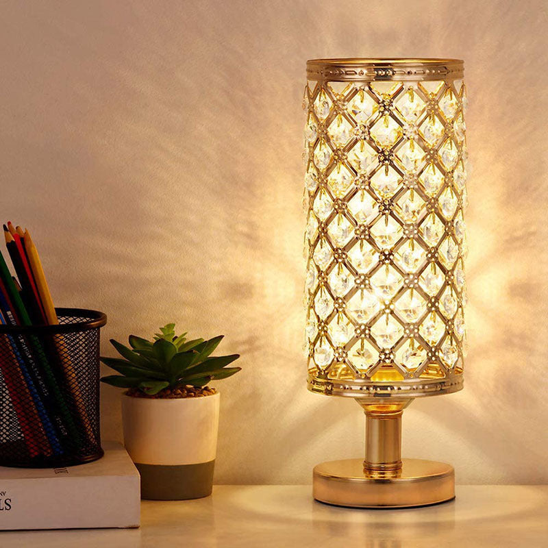 Sigtuna – Romantic Crystal Table Lamp in a Luxurious Design