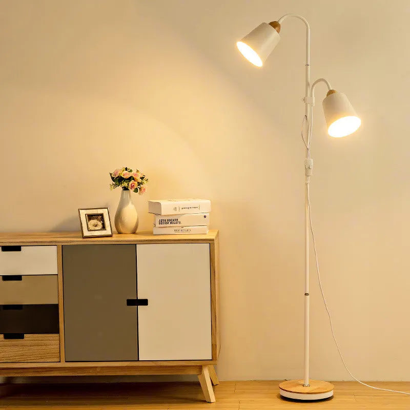 Duo – Dubbel Golvlampa med Individuellt Justerbara Huvuden