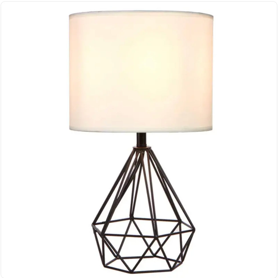 Skara – Modern Table Lamp with Geometric Diamond Base