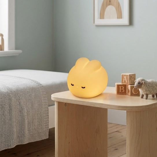 Bunn – Minimalistisk kaninlampa i silikon med USB-C