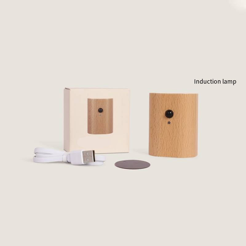 Umeå – Smart vägglampa med träfinish och rörelsesensor